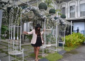 Pretty Pictures, Decisions Travelling as a Couple in Asia