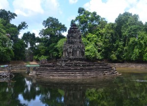 Neak Pean Temple, Introduction to Angkor Wat Two Day Tours
