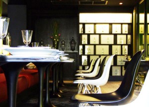 Top 10 Best Budget Hotels in Bangkok, Heritage Baan Restaurant,
