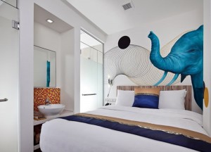 Best Design Boutique Hotels in Singapore, Unique Wall Art