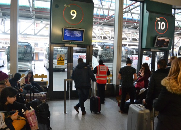 Victoria coaches, Travel from London to Paris by Eurostar, Low Cost Airlines