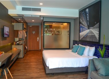 Guestroom Suite, X2 Vibe Buriram Hotel Isaan Northeastern Thailand