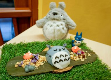 Sleeping Totoro Dessert, Bangkok Totoro Cafe Restaurant Sukhumvit 29