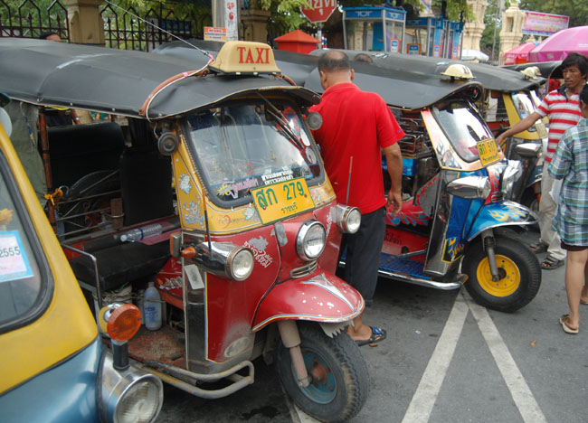 Transport-In-Nakhon-Pathom