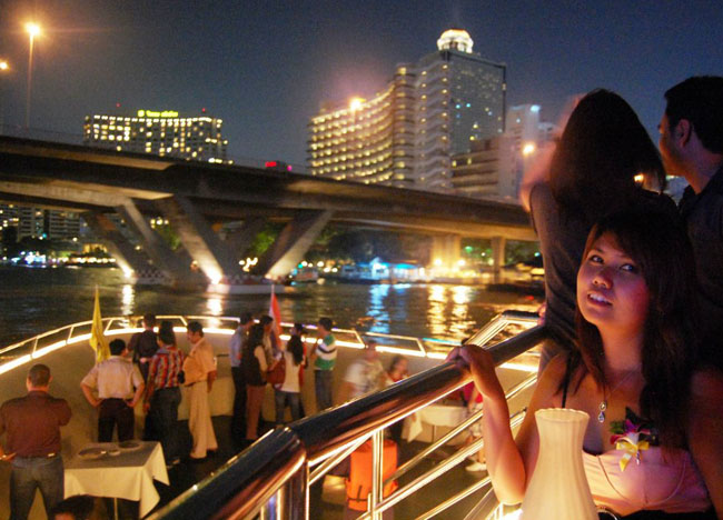 City Scene, Bangkok Dinner Cruise, Romantic Valentines, Southeast Asia