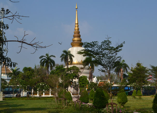 Wat Phrasri Mahathat, Bangkok Simple Life, Local Thai, Southeast Asia