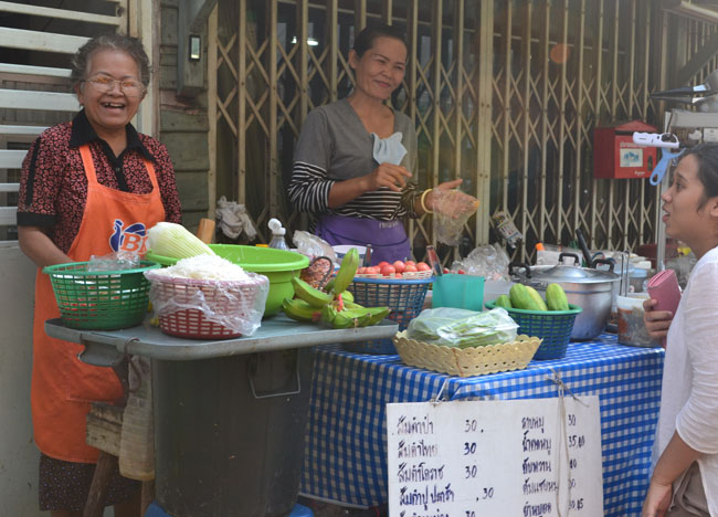 Local Som Tam, Bangkok Simple Life, Local Thai Living, Southeast Asia