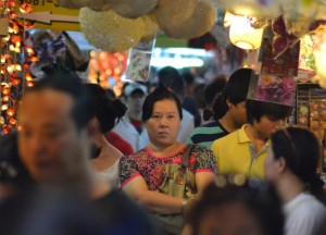 Busy Stalls, Eating at JJ Market Bangkok, Chatuchak Weekend Shopping