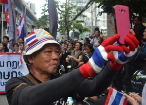 Top Notch Selfie, Amnesty Bill Protests, Is Bangkok Safe for Travel