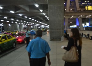 Suvarnabhumi Airport, Metered Bangkok Taxi Prices, Travel in Bangkok