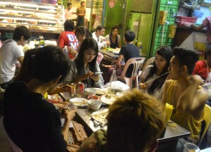 Cute Burmese Girls, Nightlife on 19th Street Food in Yangon Chinatown