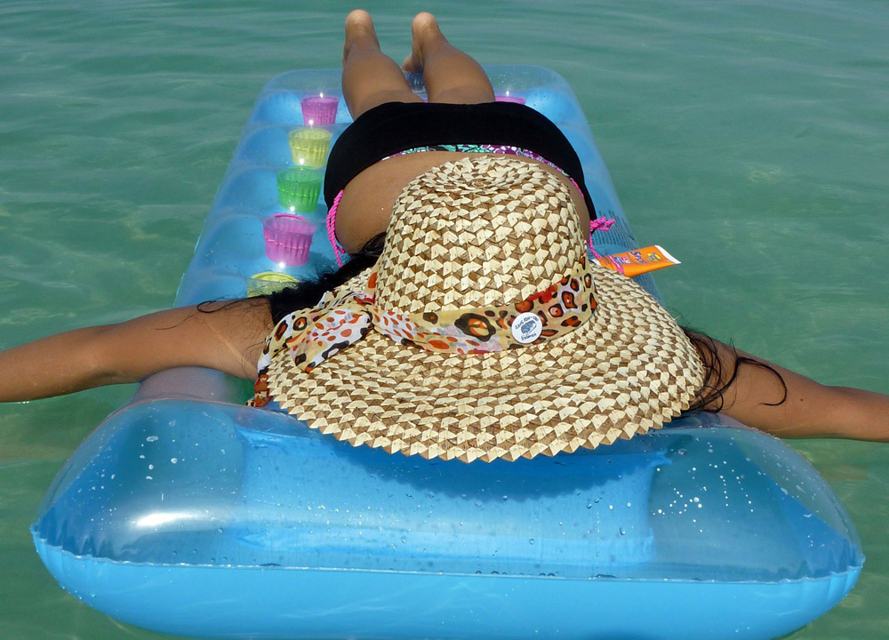 Fanfan on Lilo, Why I Hate the Beach, Thai Islands