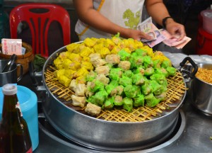 Khanom Jeep, Is street food safe in bangkok