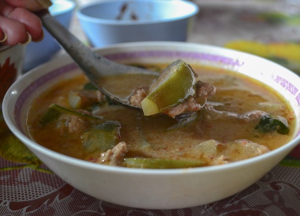 Egg Plant Curry, Living in Rural Thailand, Isaan North East Thailand