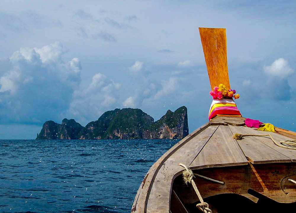 Long Tail Boat, Best Ko Phi-Phi Tours from Phuket, Maya Bay Beach
