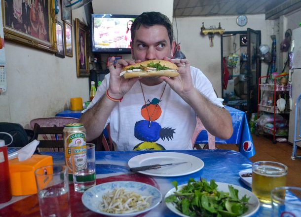 Allan Wilson, Best Restaurants in Vientiane Riverside Lao Food