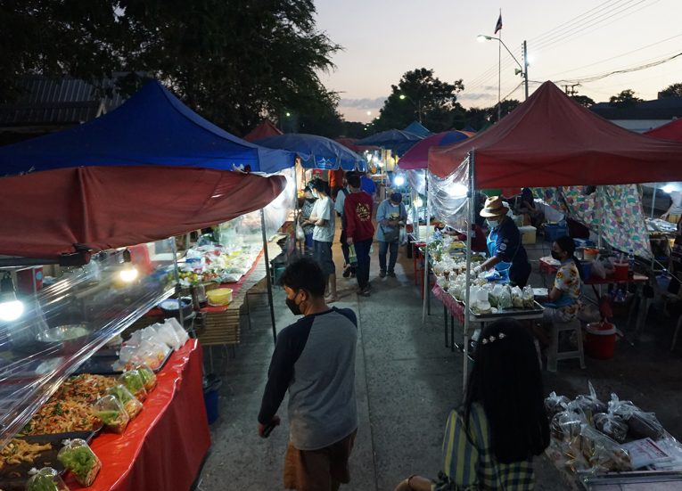Nang Rong Walking Street and Night Market on Narong Damri Street (Buriram)