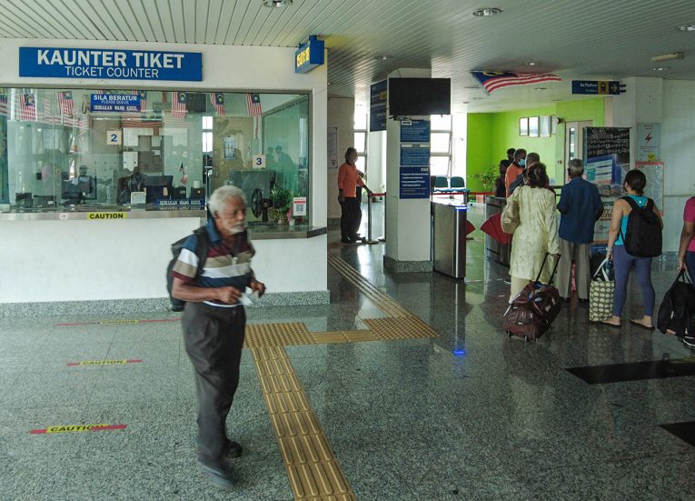 Ticket-Counter-at-Gemas-Train-Station-between-Kuala-Lumpur-and-Singapore-by-Rail