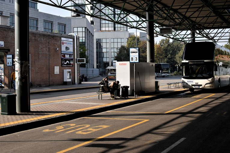 Benefits of Choosing Coach Rental for Corporate Events in Milan