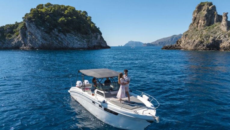 5 hidden gems of the Amalfi Coast you can only discover by boat