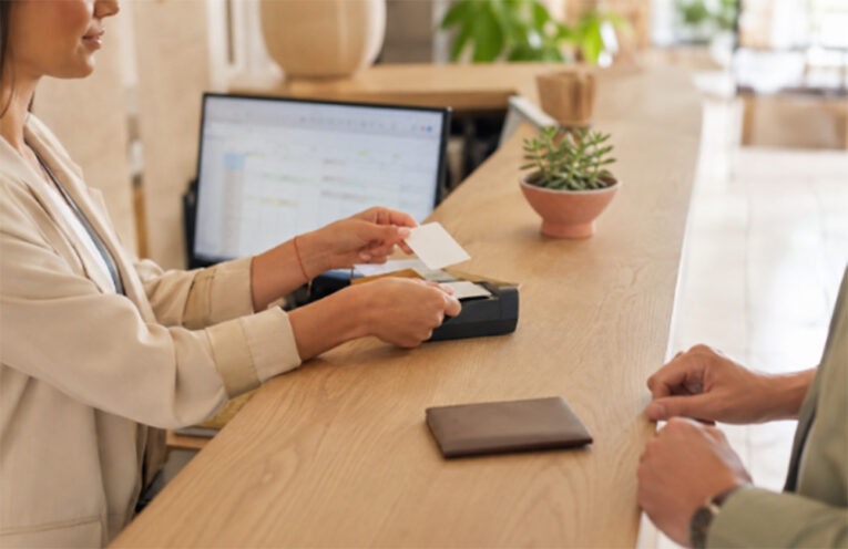 Why Electronic Hotel Keys Lose Access